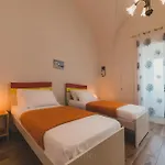 Apartment La Casa Di Lory By Diddoi Torre San Giovanni