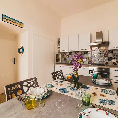 La Casa Di Lory Apartment *